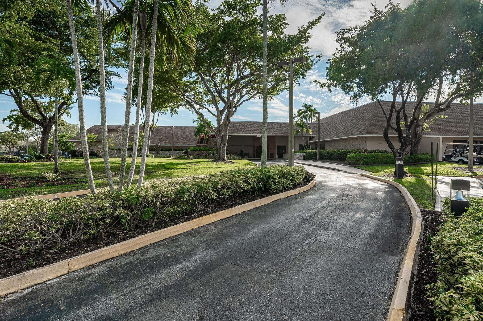 10155 NW 24th Pl 401