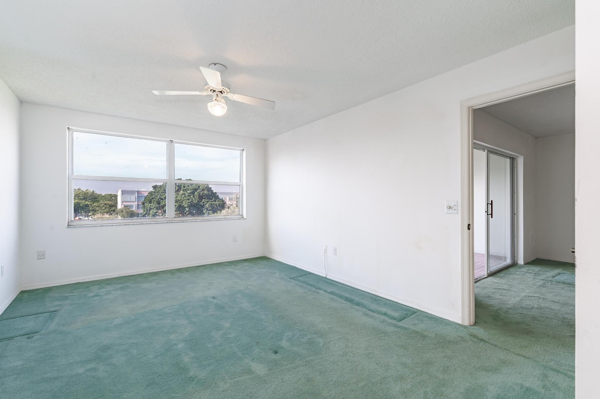 10155 NW 24th Pl 401