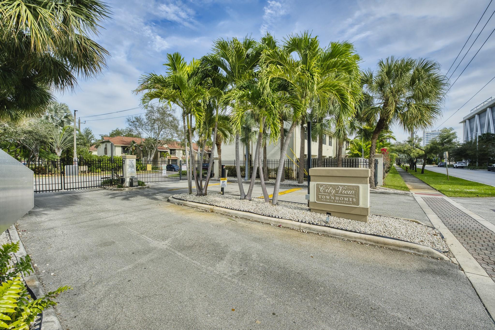 347 City View Dr 347