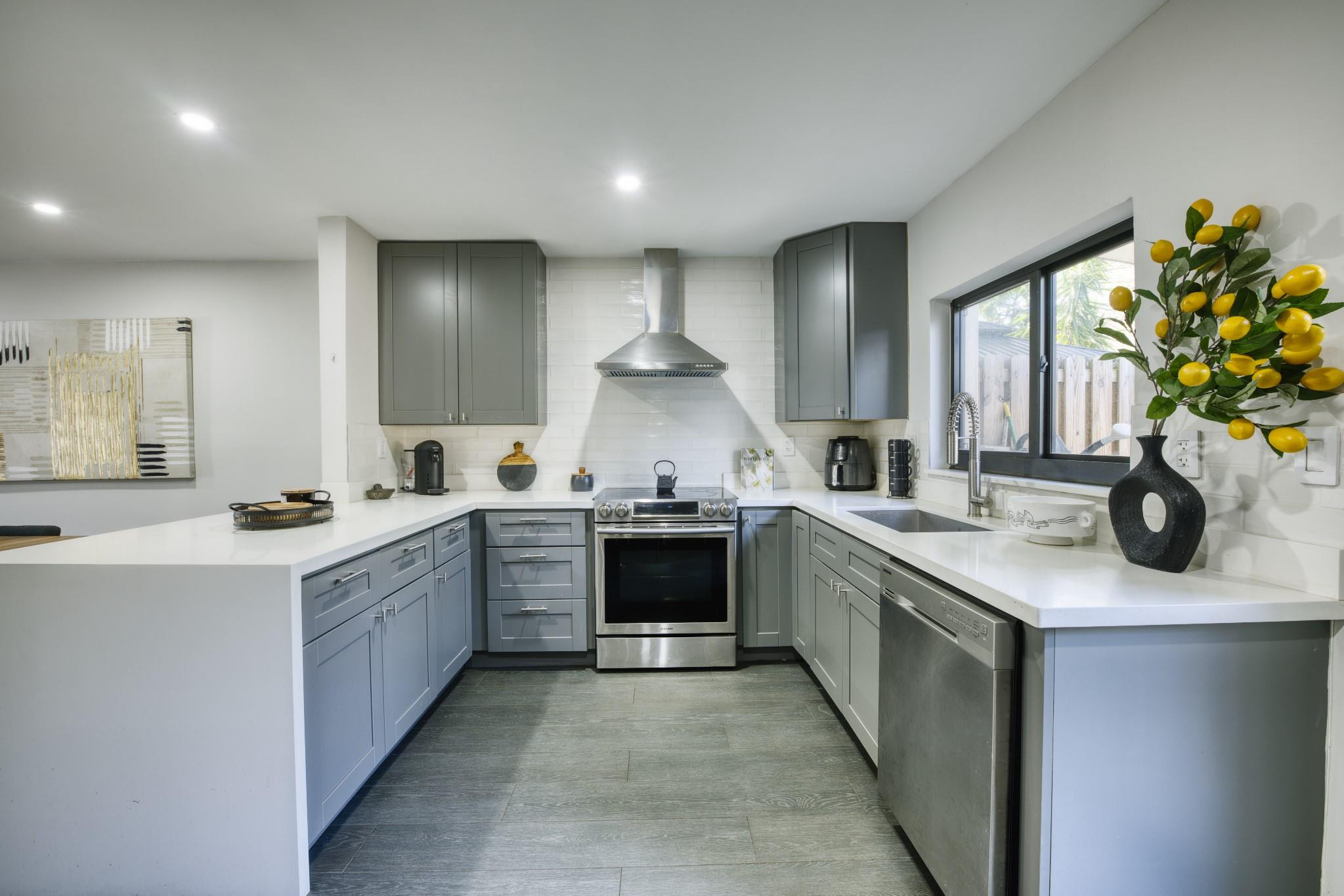 347 City View Dr 347