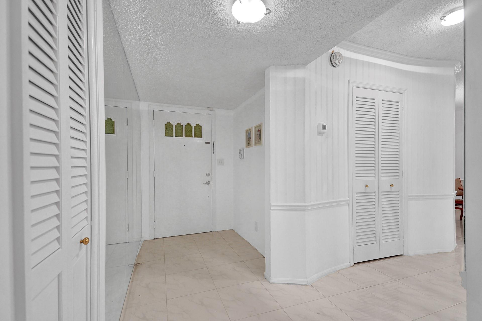 3050 NE 47th Ct 106