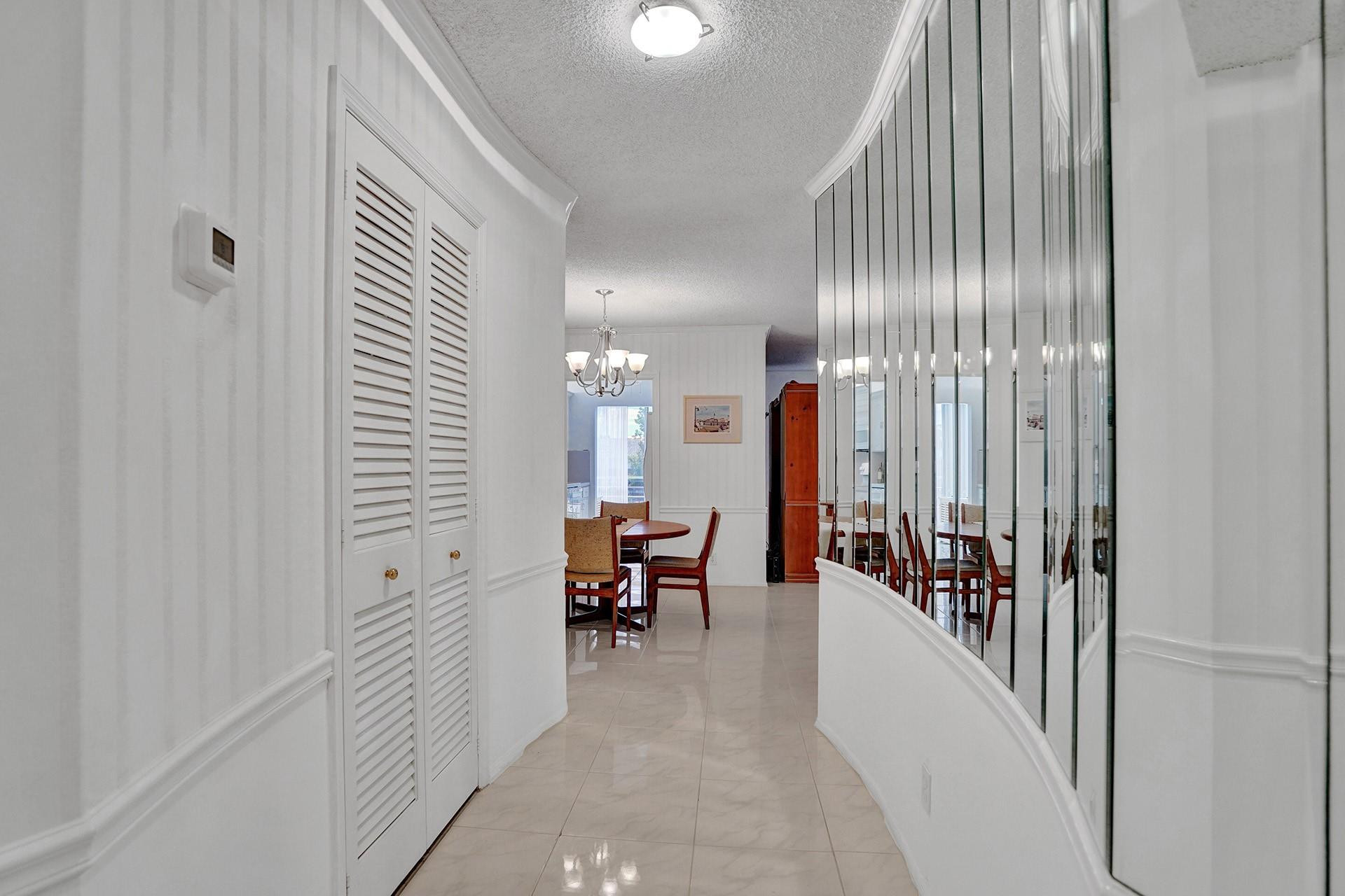 3050 NE 47th Ct 106