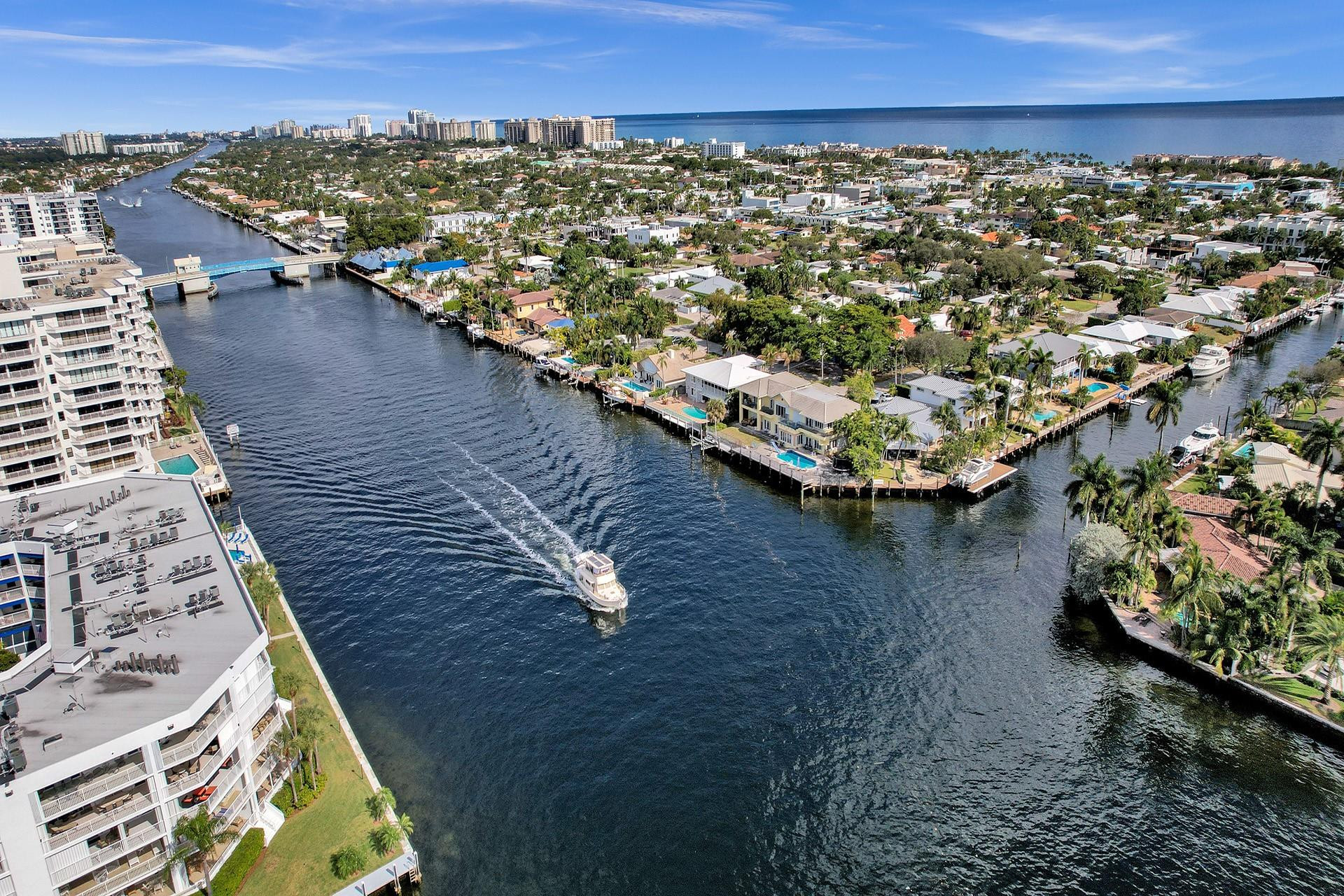 3050 NE 47th Ct 106
