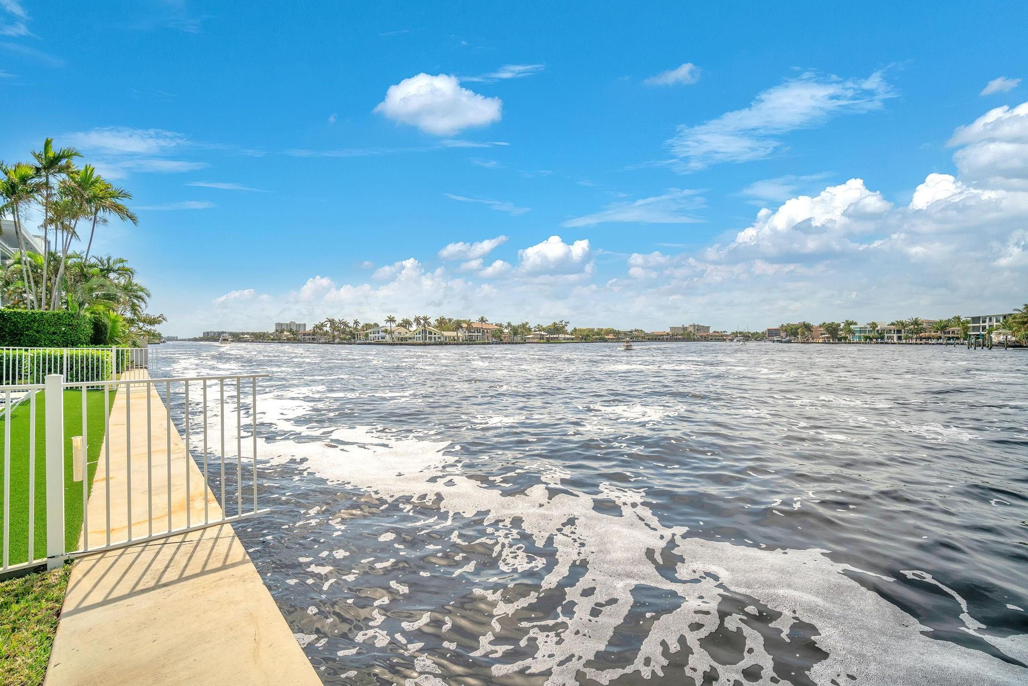 1105 S Riverside Dr 106