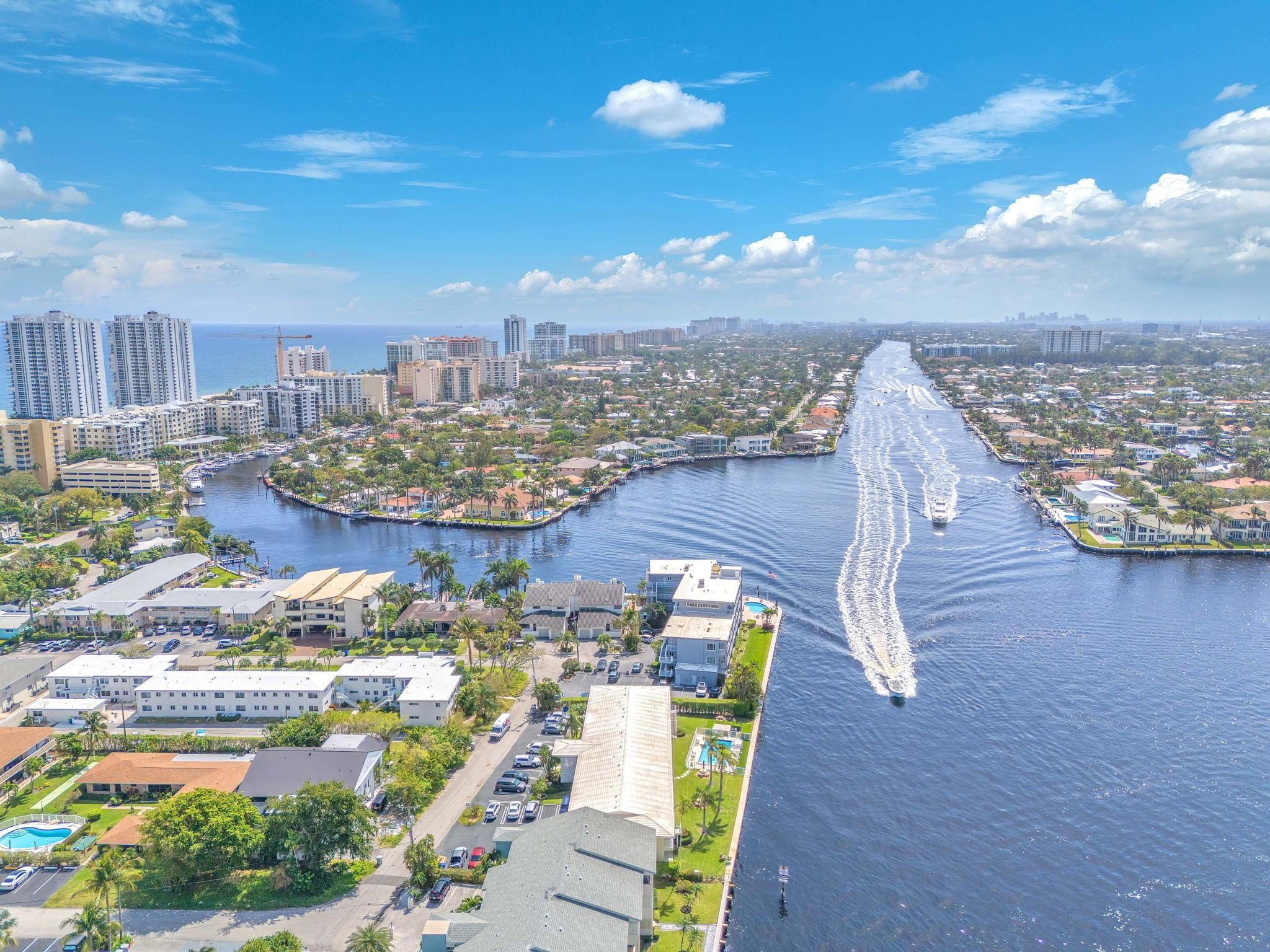 1105 S Riverside Dr 106