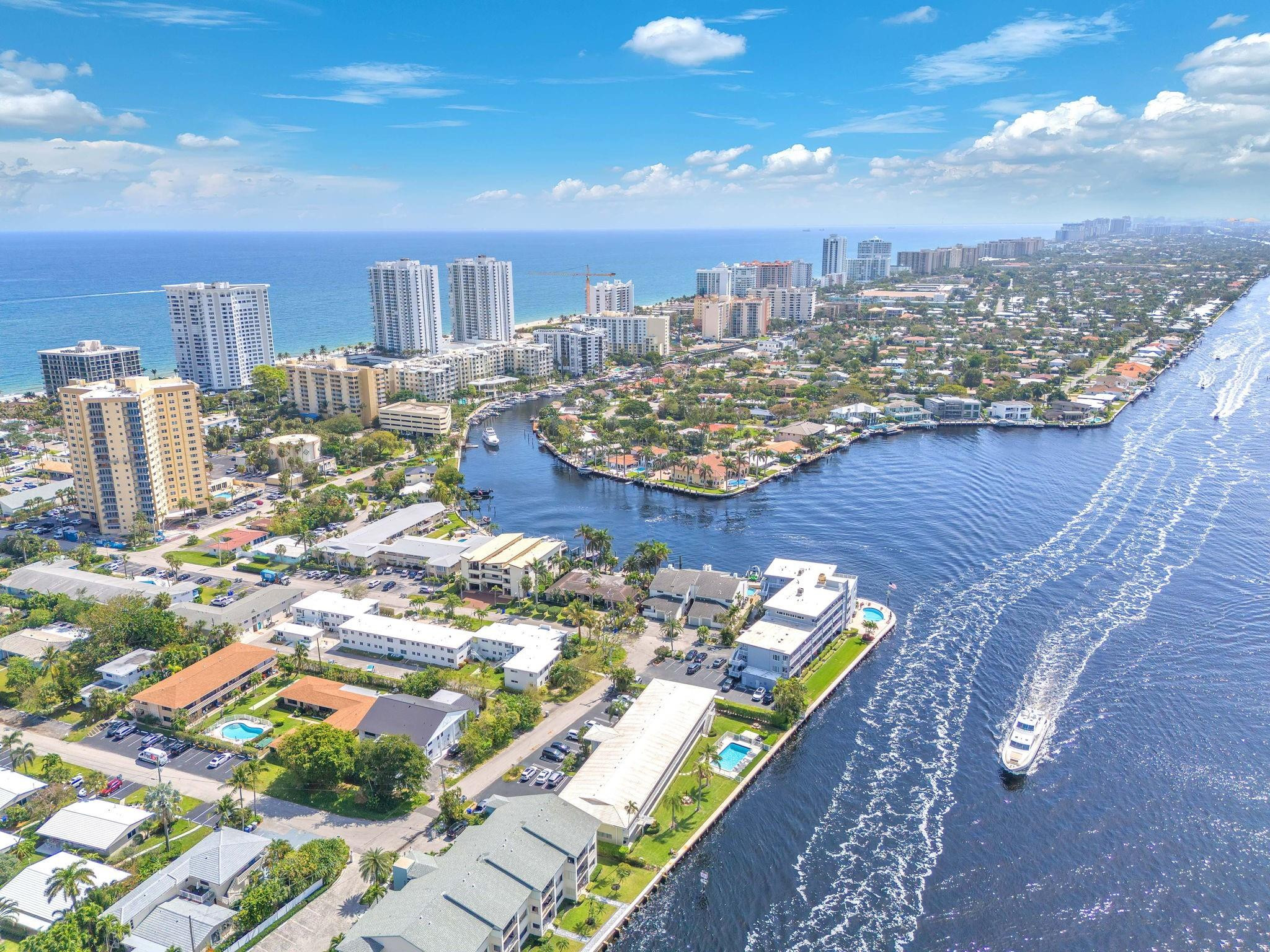 1105 S Riverside Dr 106