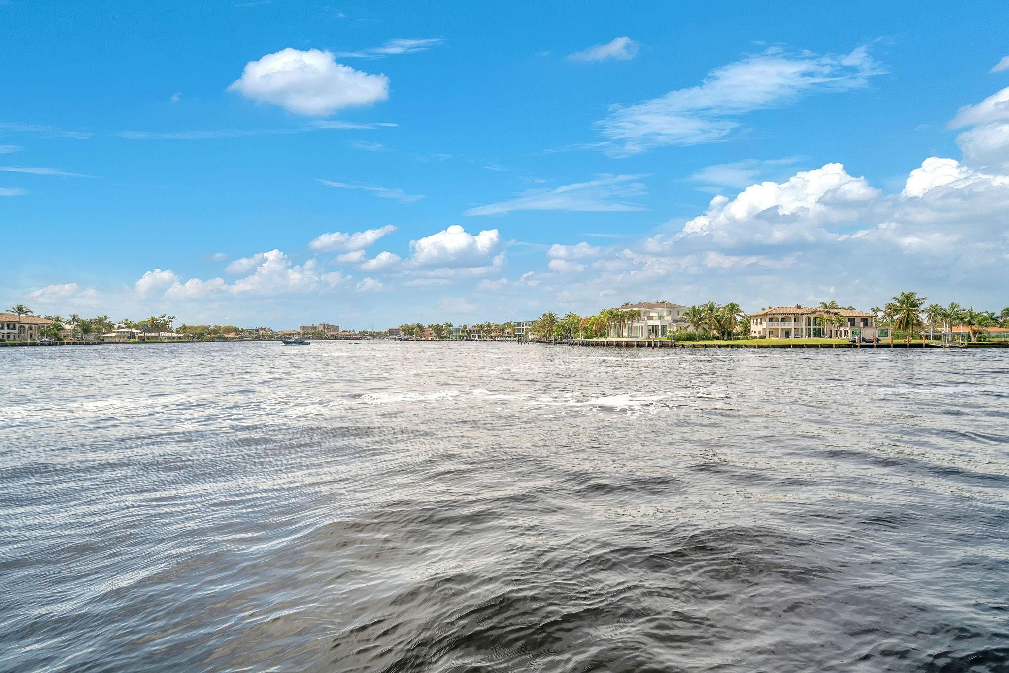 1105 S Riverside Dr 106