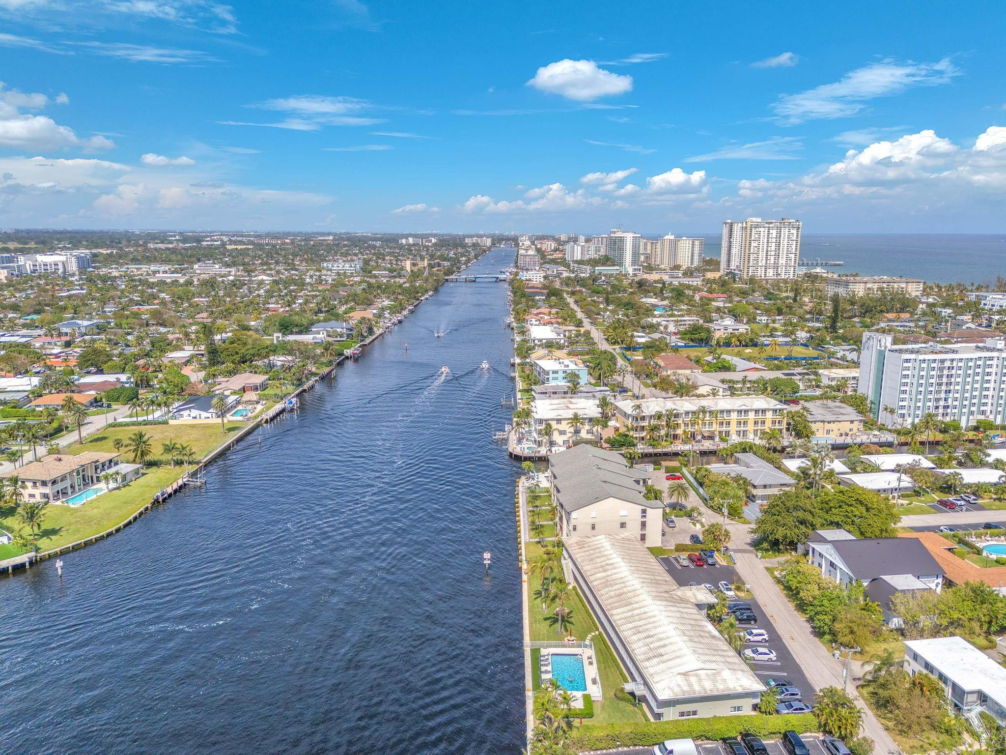 1105 S Riverside Dr 106