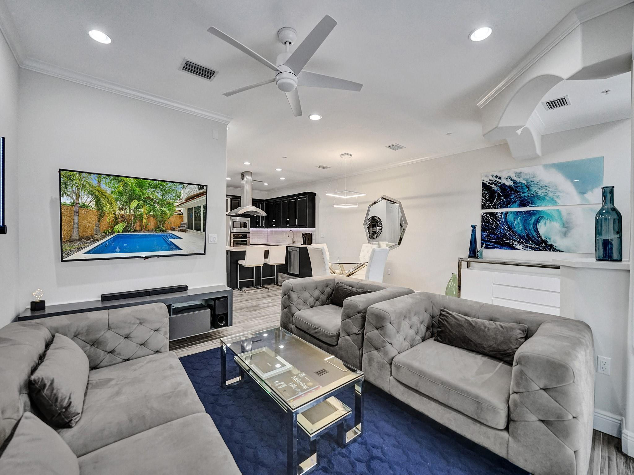 1364 Bayview Drive 1364