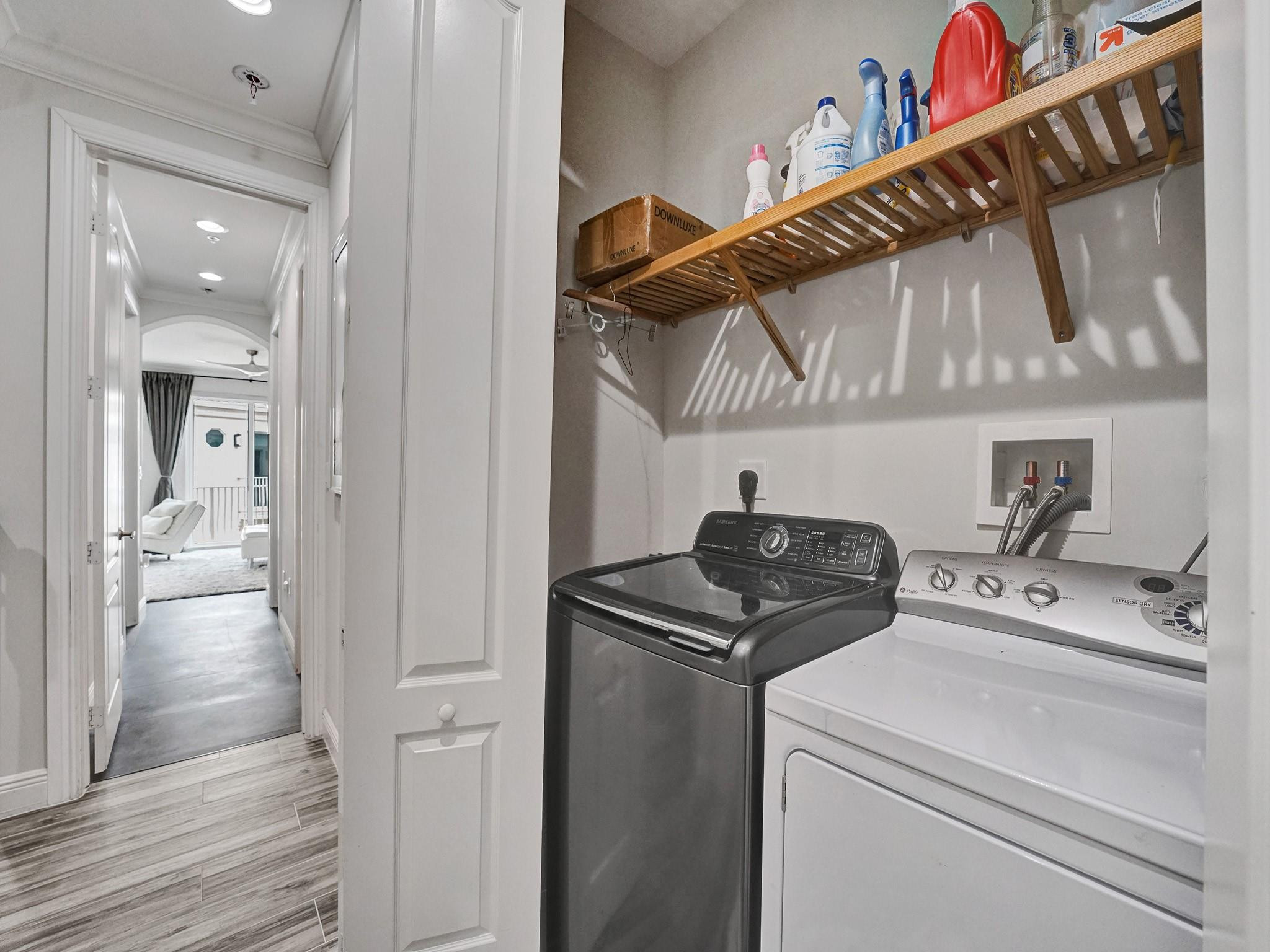 1364 Bayview Drive 1364