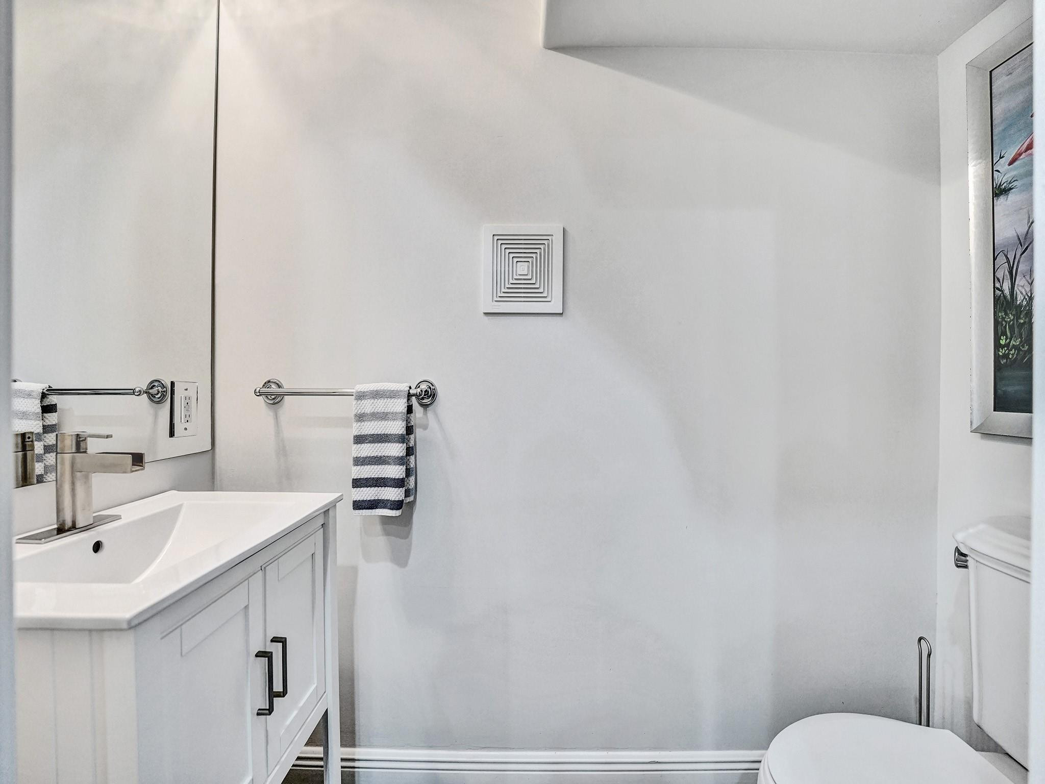 1364 Bayview Drive 1364