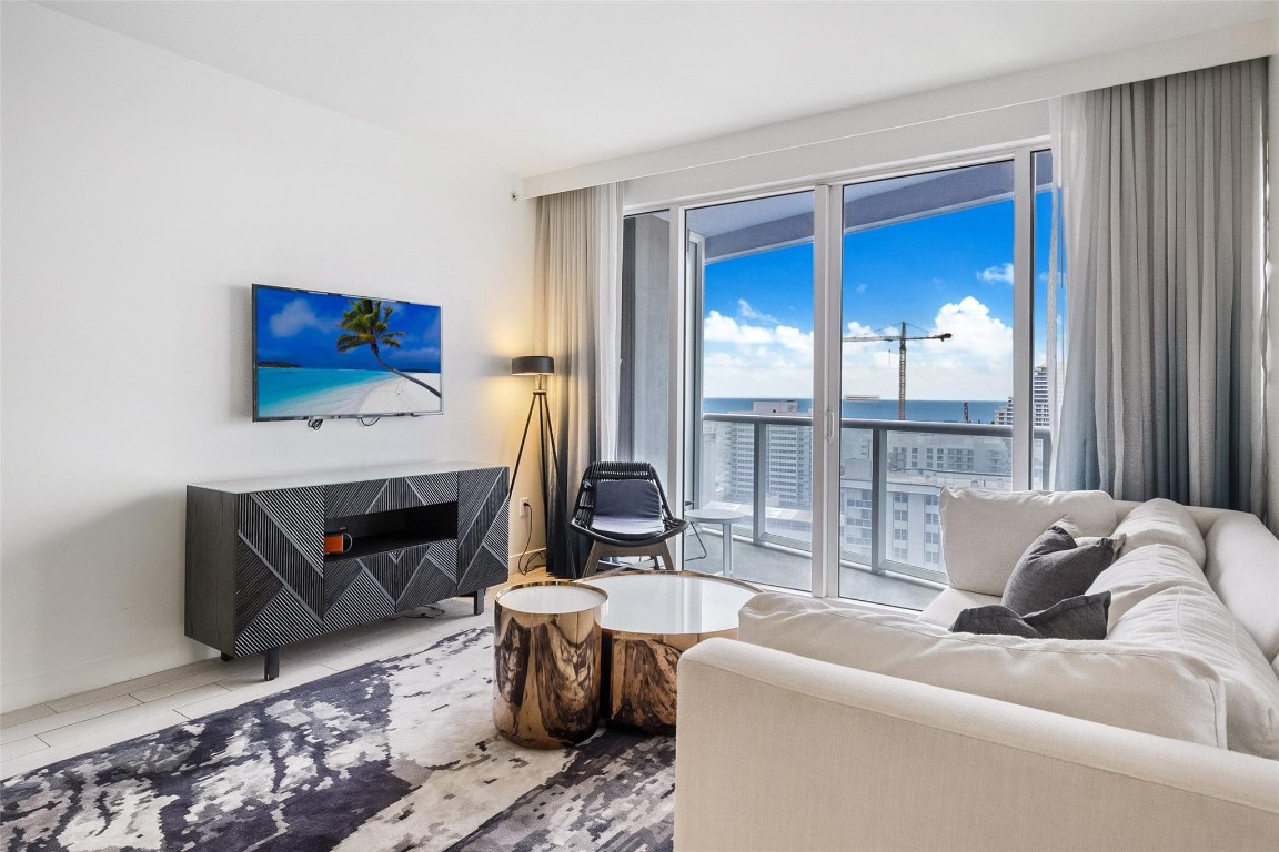 3101 Bayshore Dr 1901