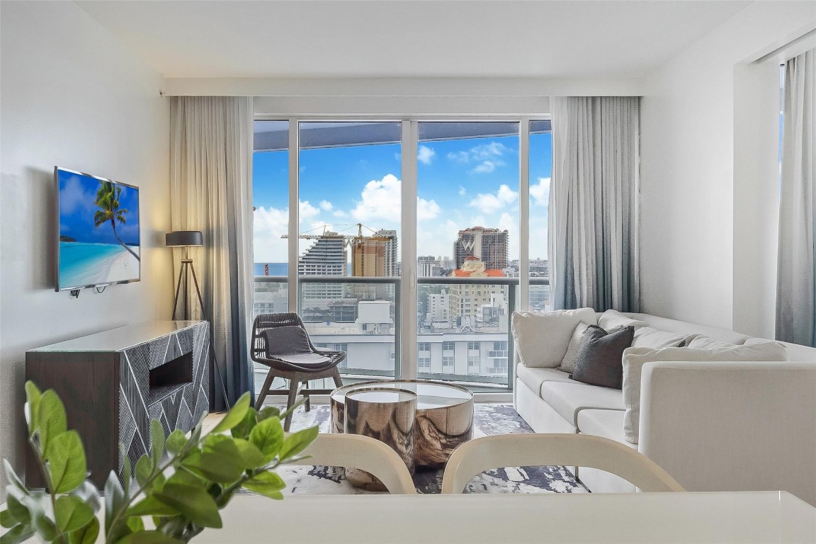 3101 Bayshore Dr 1901