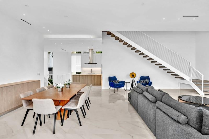 3750 Yacht Club Dr TH5