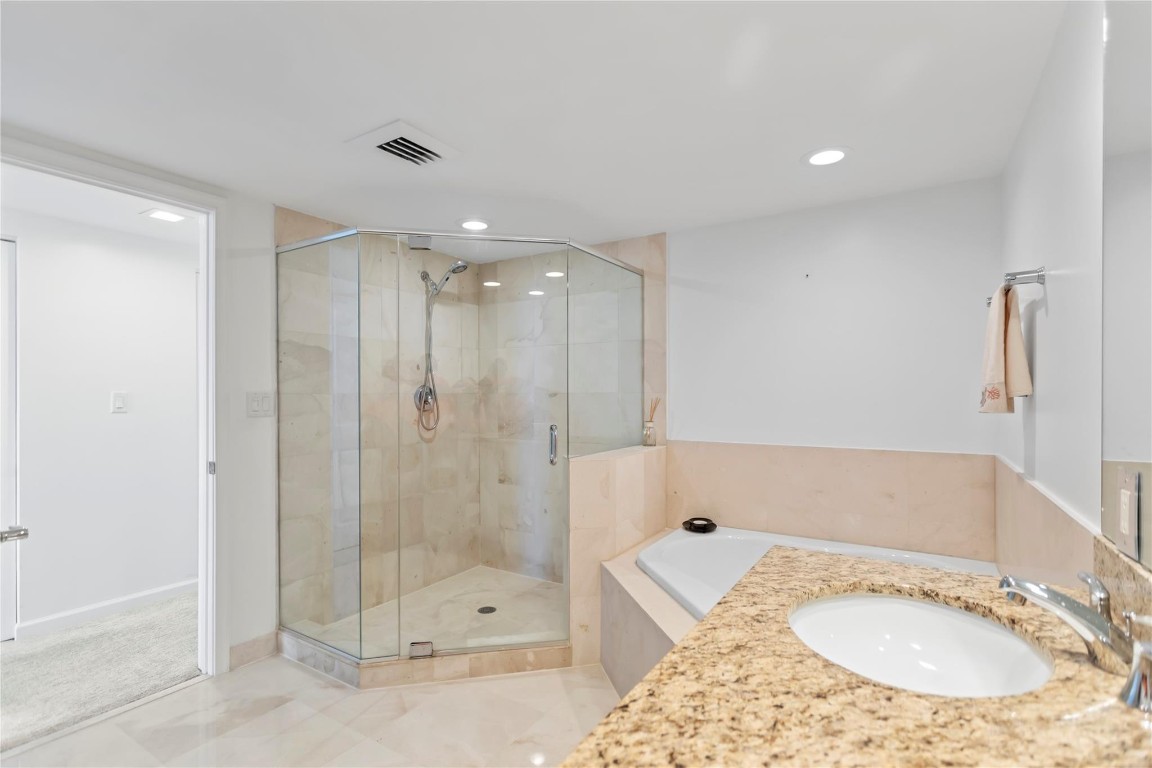 600 W Las Olas Blvd 1602