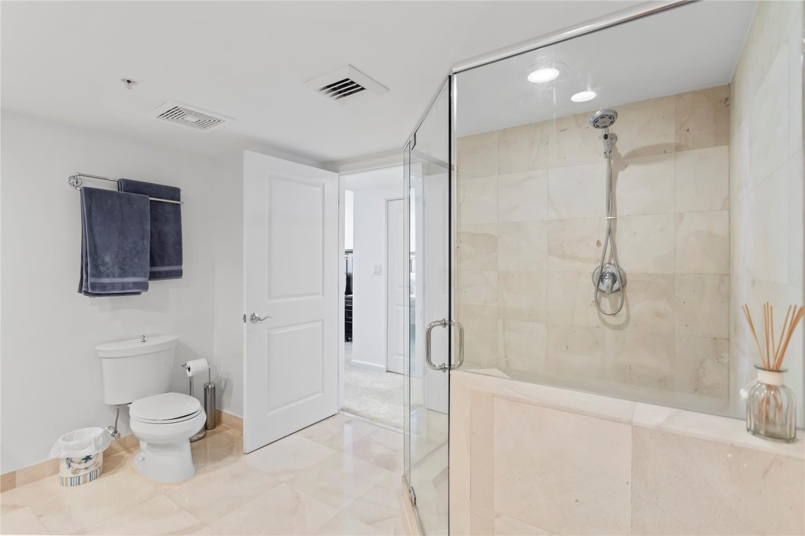 600 W Las Olas Blvd 1602