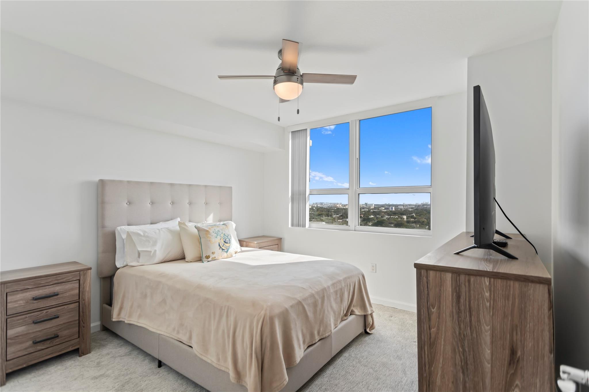 600 W Las Olas Blvd 1602