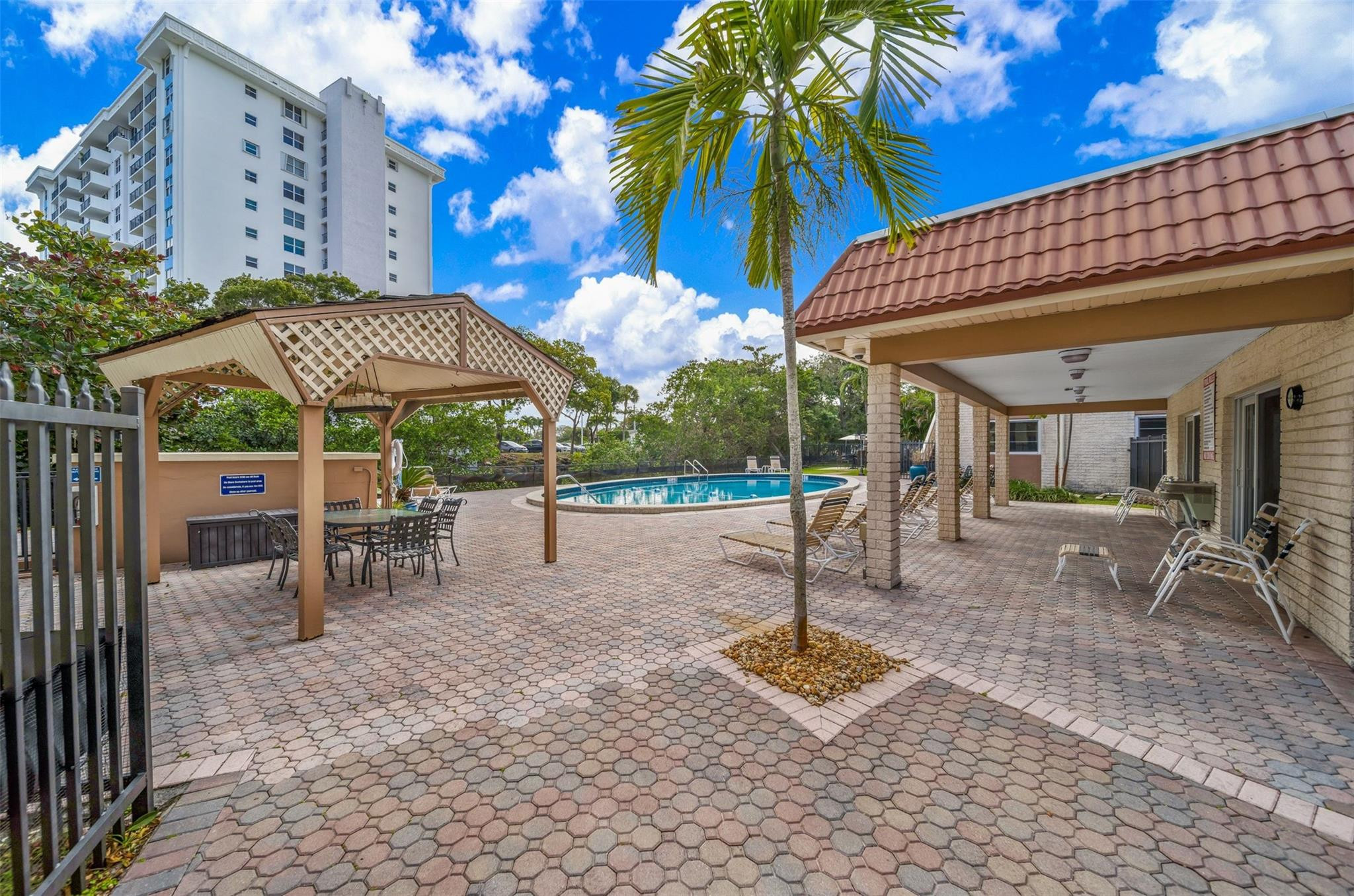 124 NE 19th Court 205B, Wilton Manors Unit: 205B