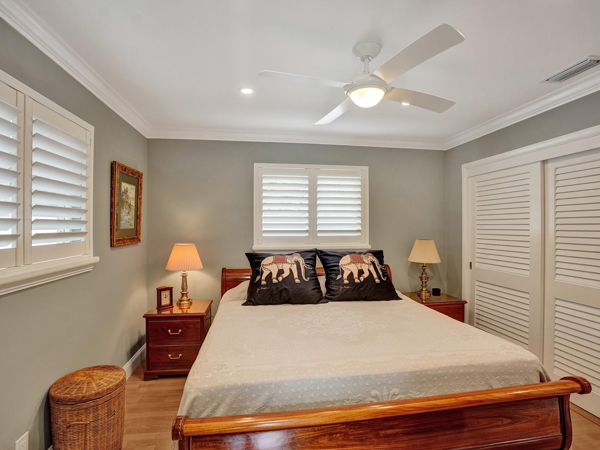 5701 NE 19th Ter
