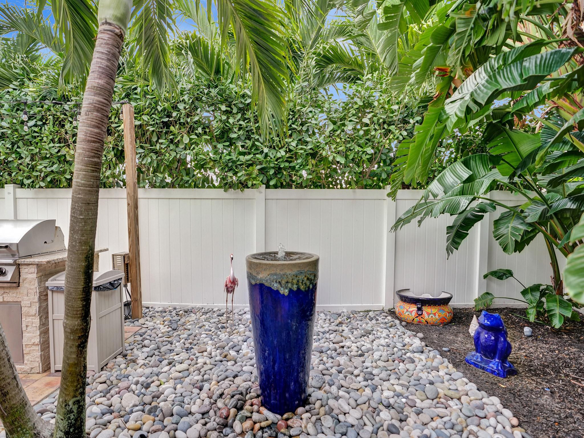 5701 NE 19th Ter
