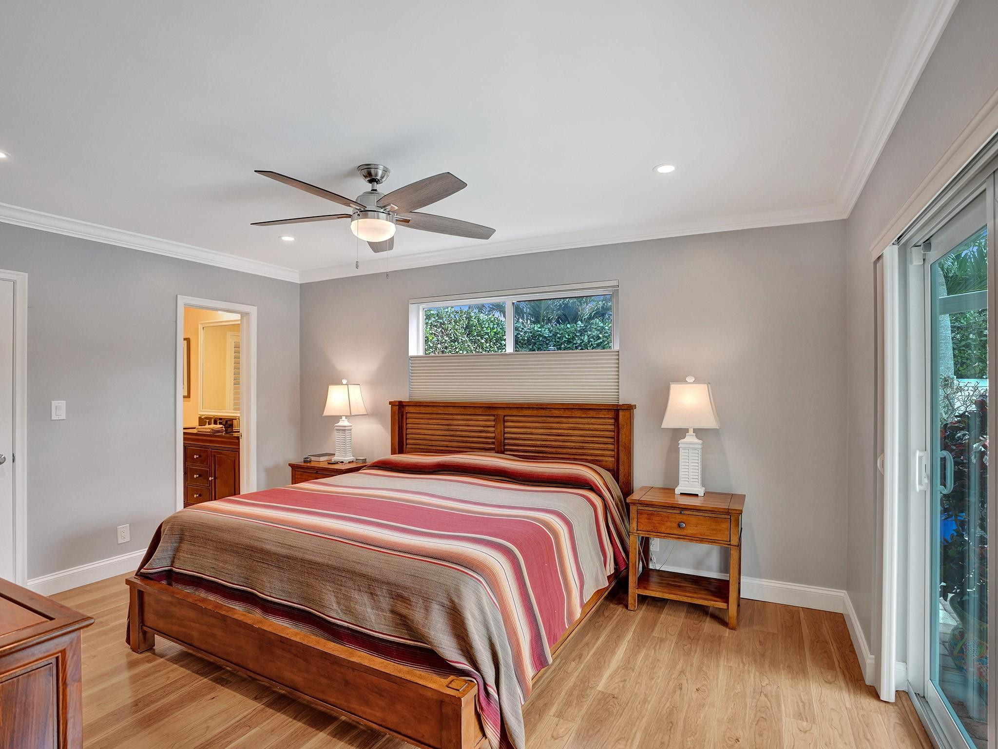 5701 NE 19th Ter