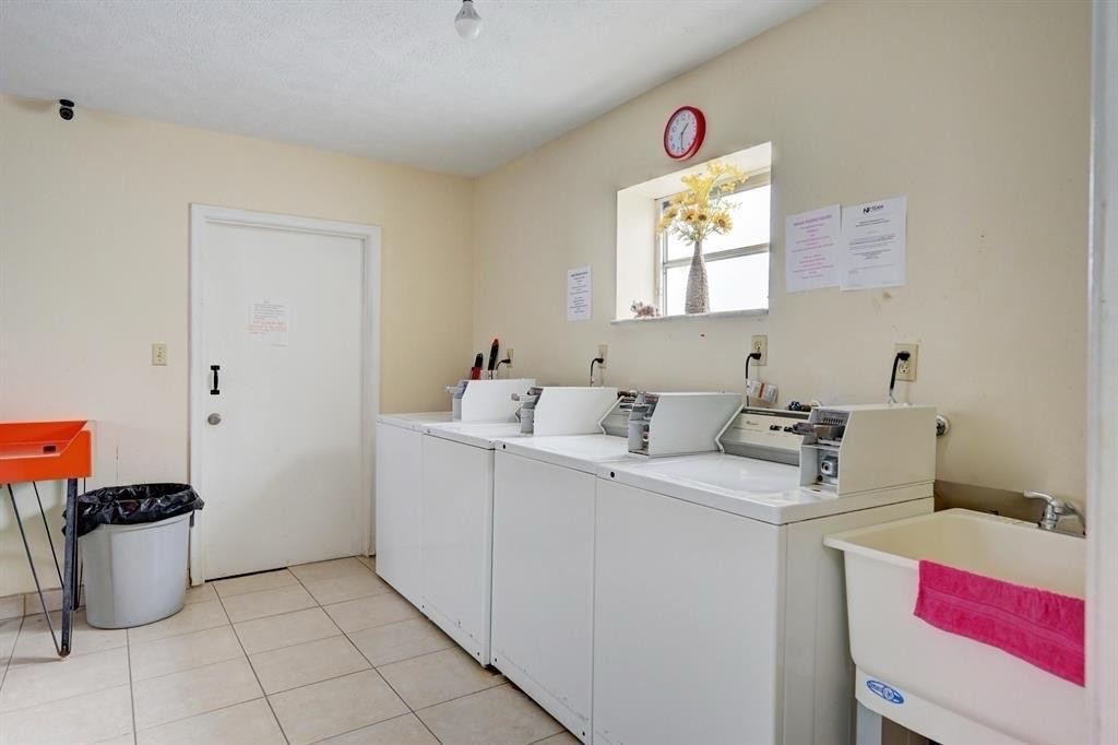 4821 NW 22nd Court 206, Lauderhill Unit: 206
