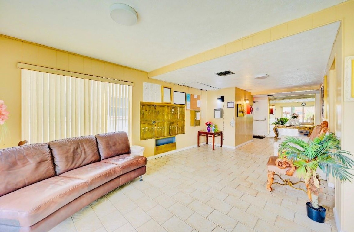 4821 NW 22nd Court 206, Lauderhill Unit: 206