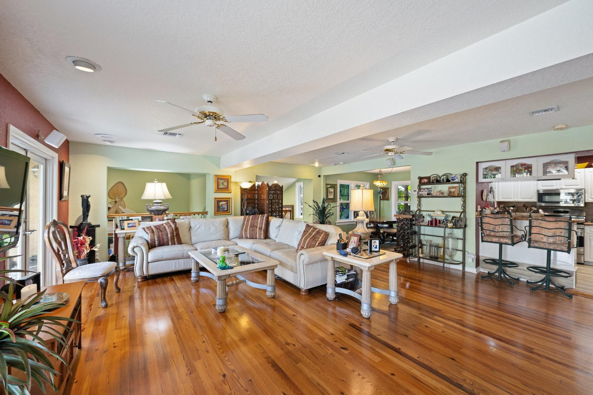 796 N Rio Vista Blvd