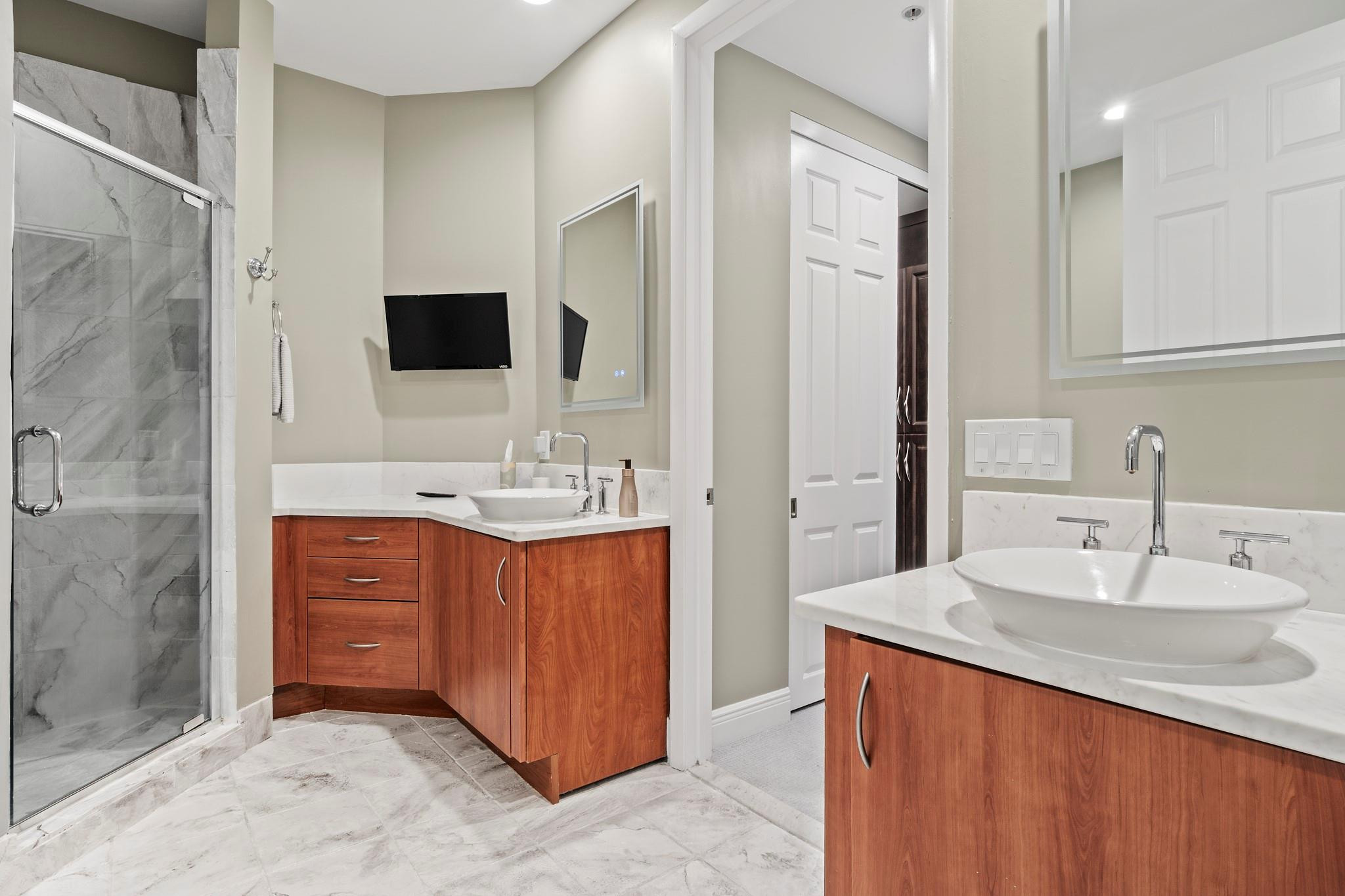 2625 NE 14th Ave 101