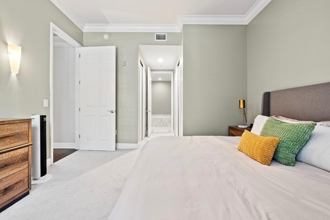 2625 NE 14th Ave 101