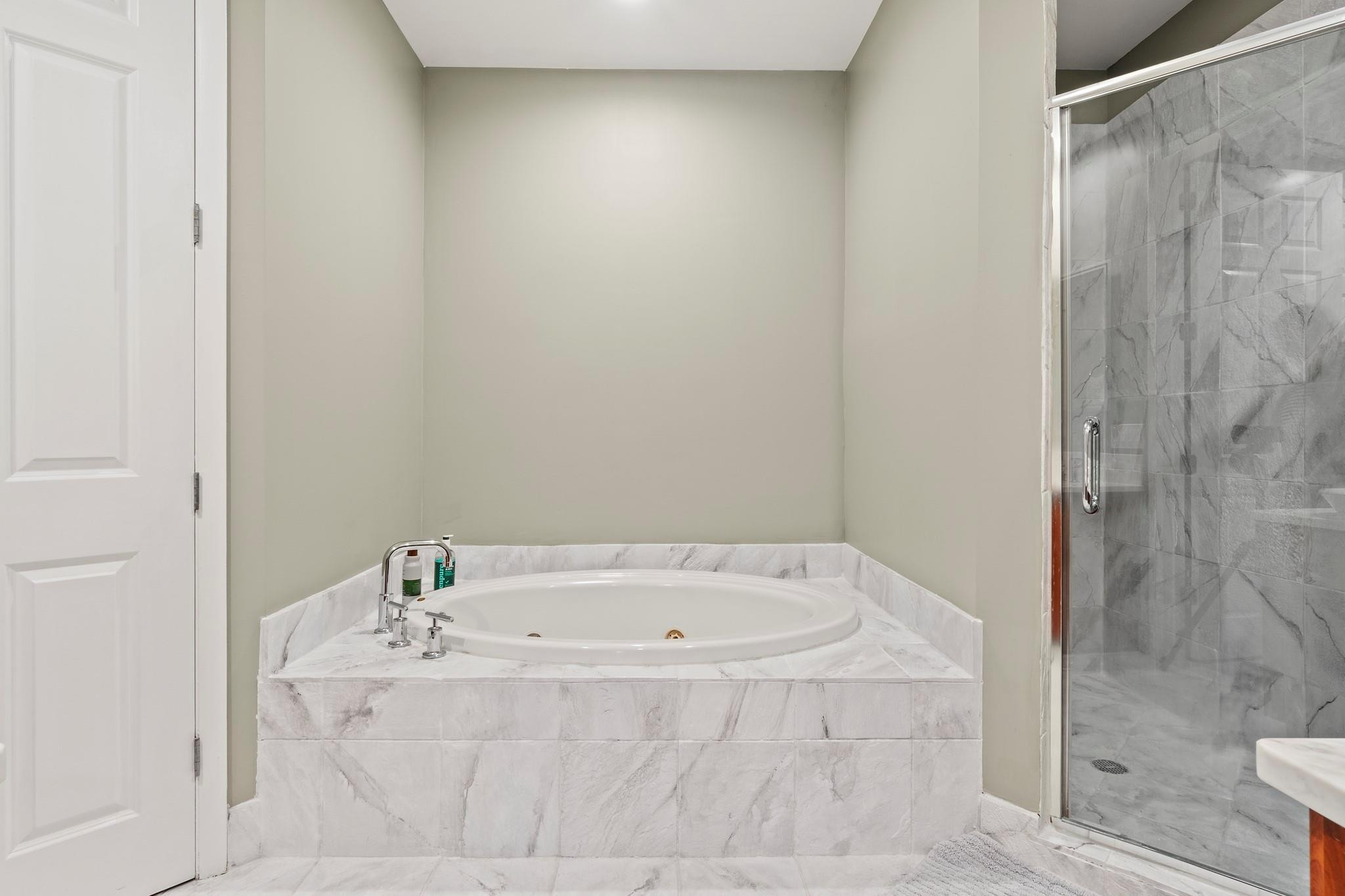 2625 NE 14th Ave 101