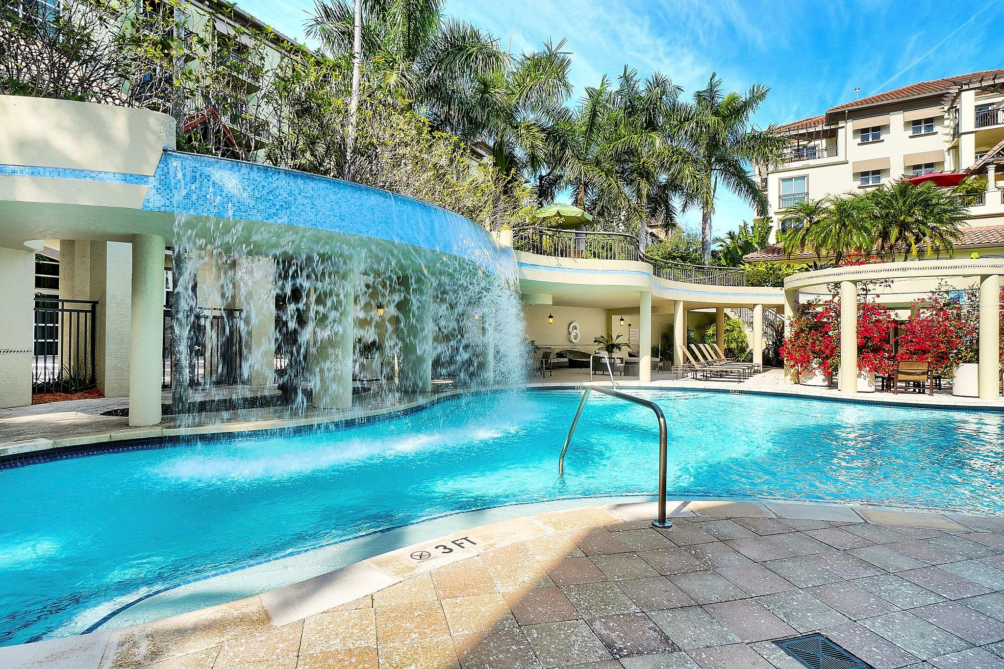 2625 NE 14th Ave 101