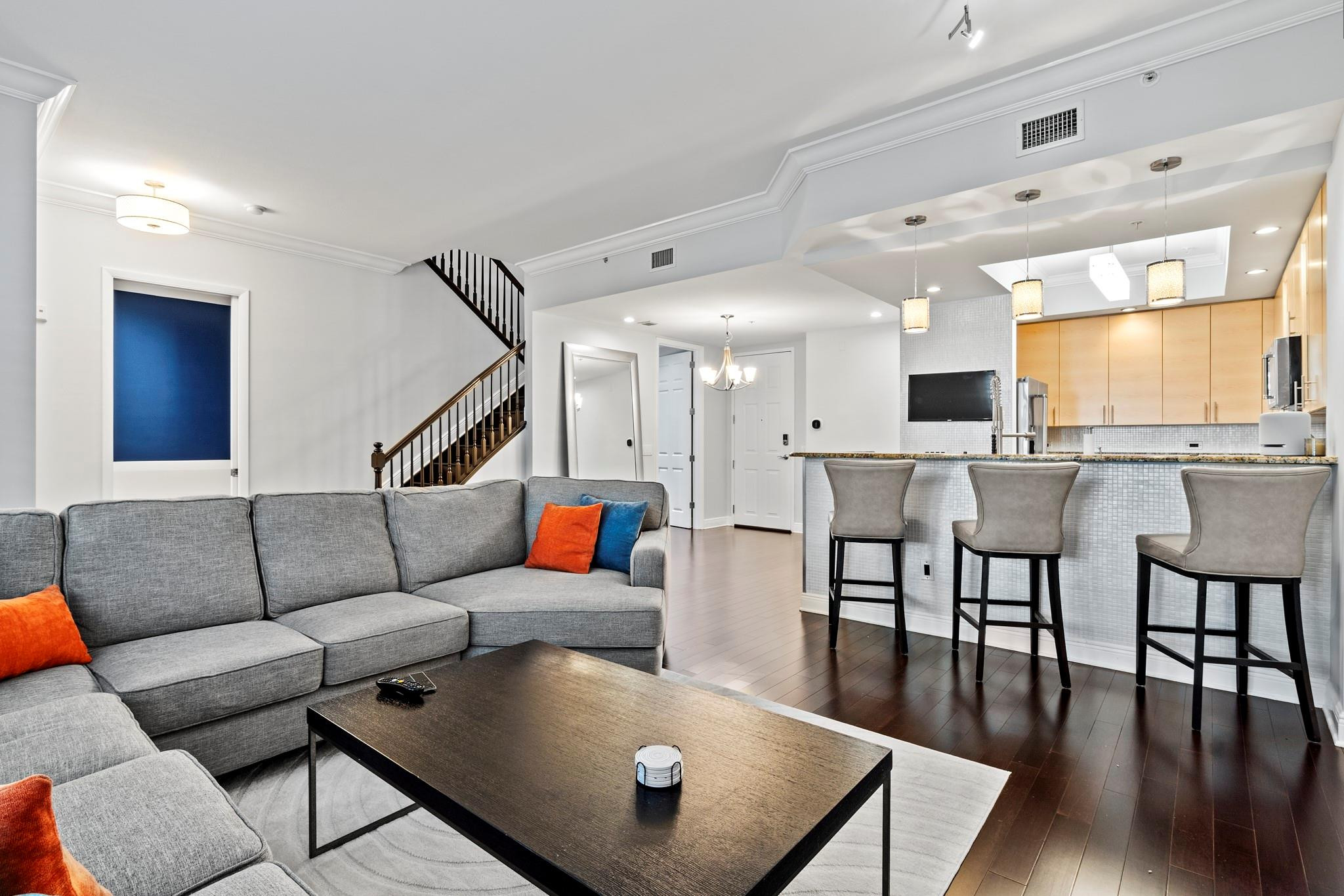 2625 NE 14th Ave 101