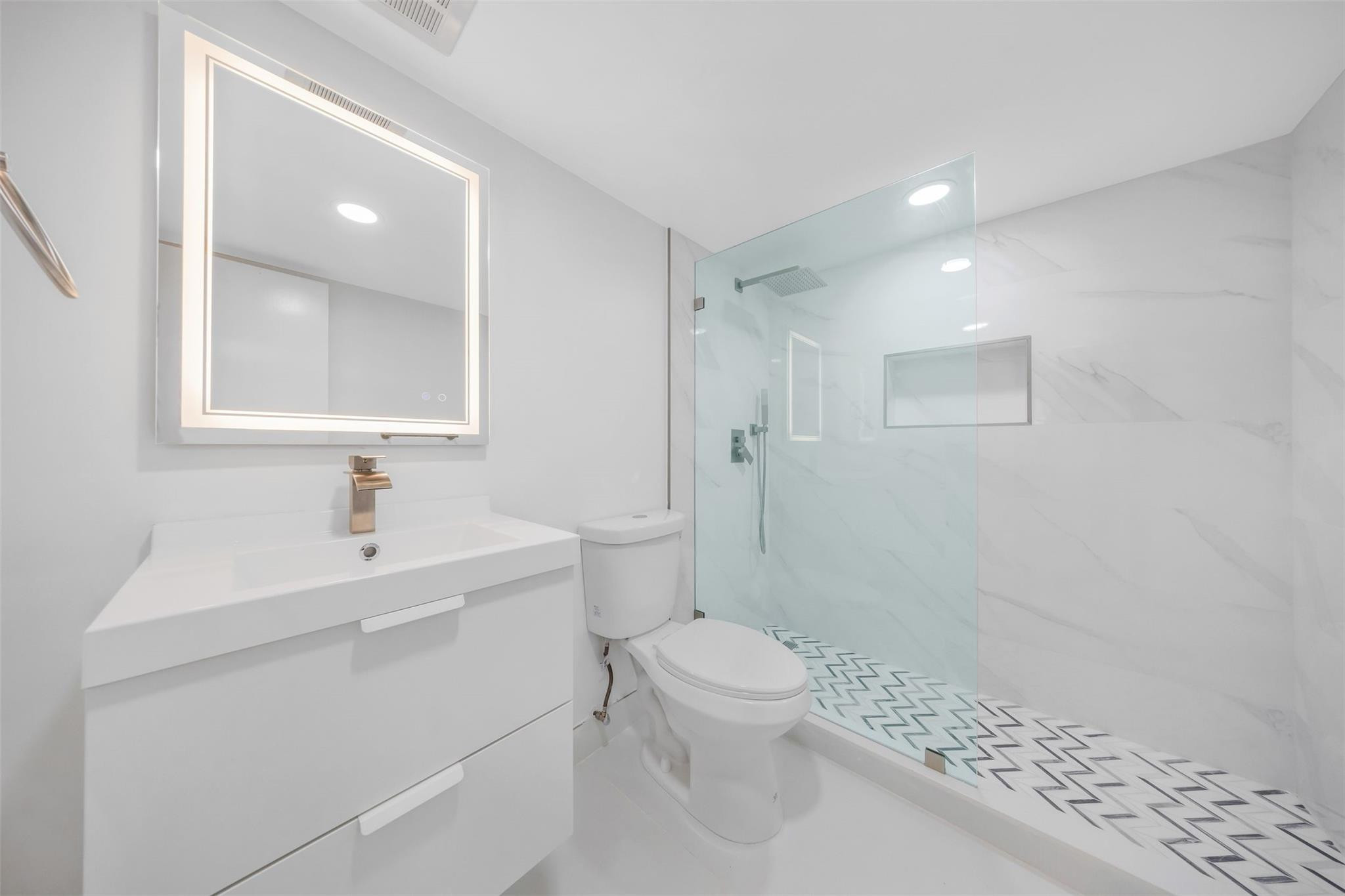 351 NE 19th Place 110K, Wilton Manors Unit: 110K