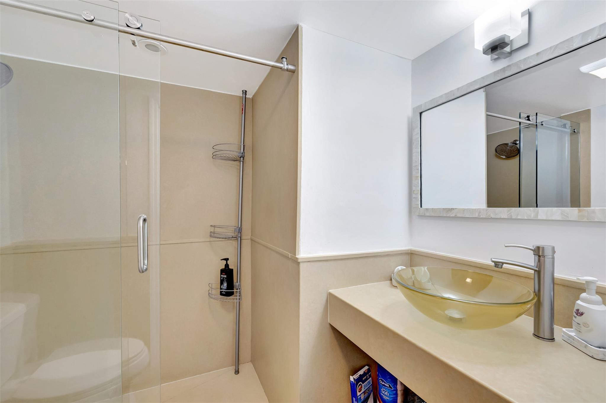 411 SE 8th Street 232, Deerfield Beach Unit: 232