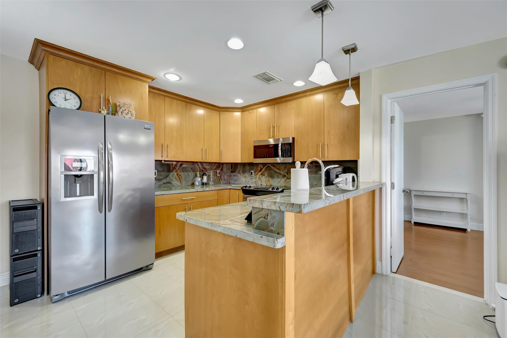 411 SE 8th Street 232, Deerfield Beach Unit: 232