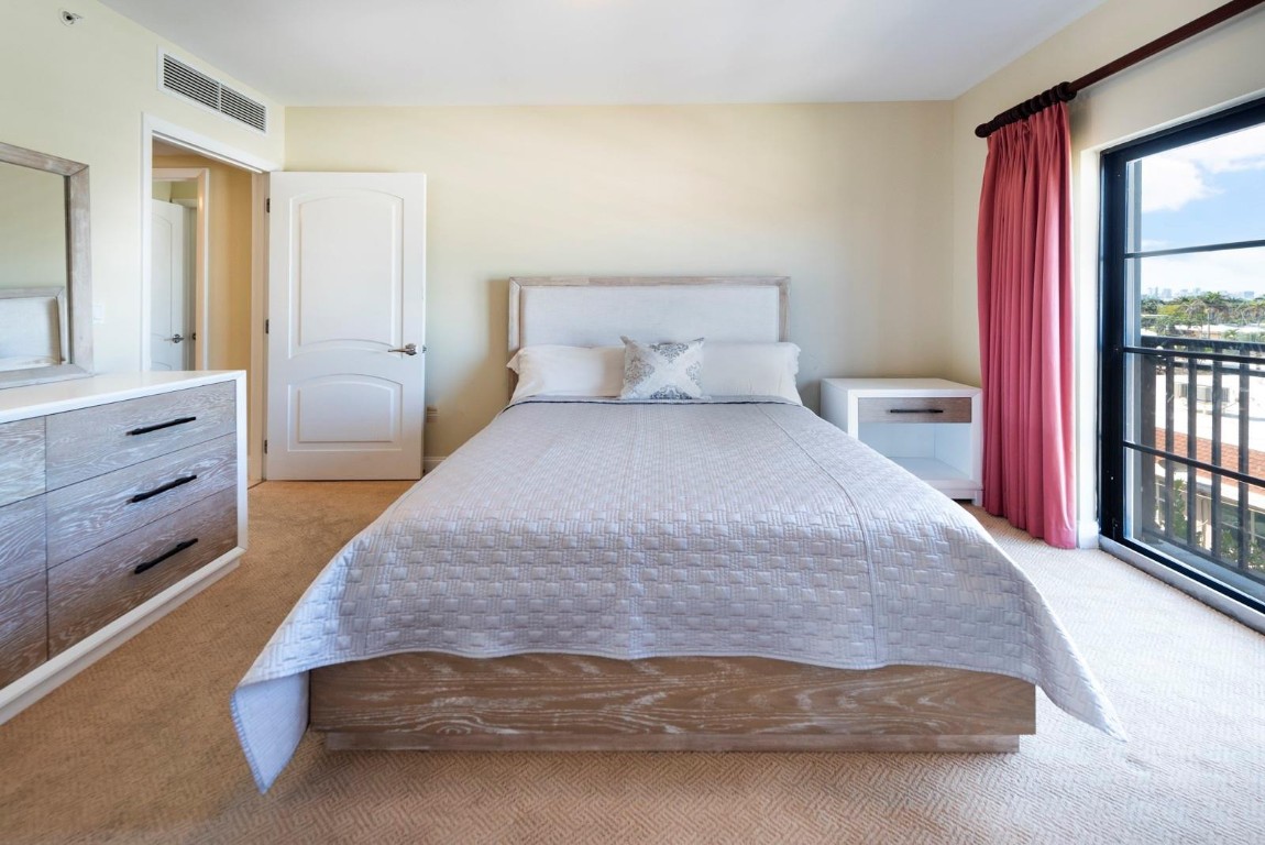 2401 N Ocean Blvd 502