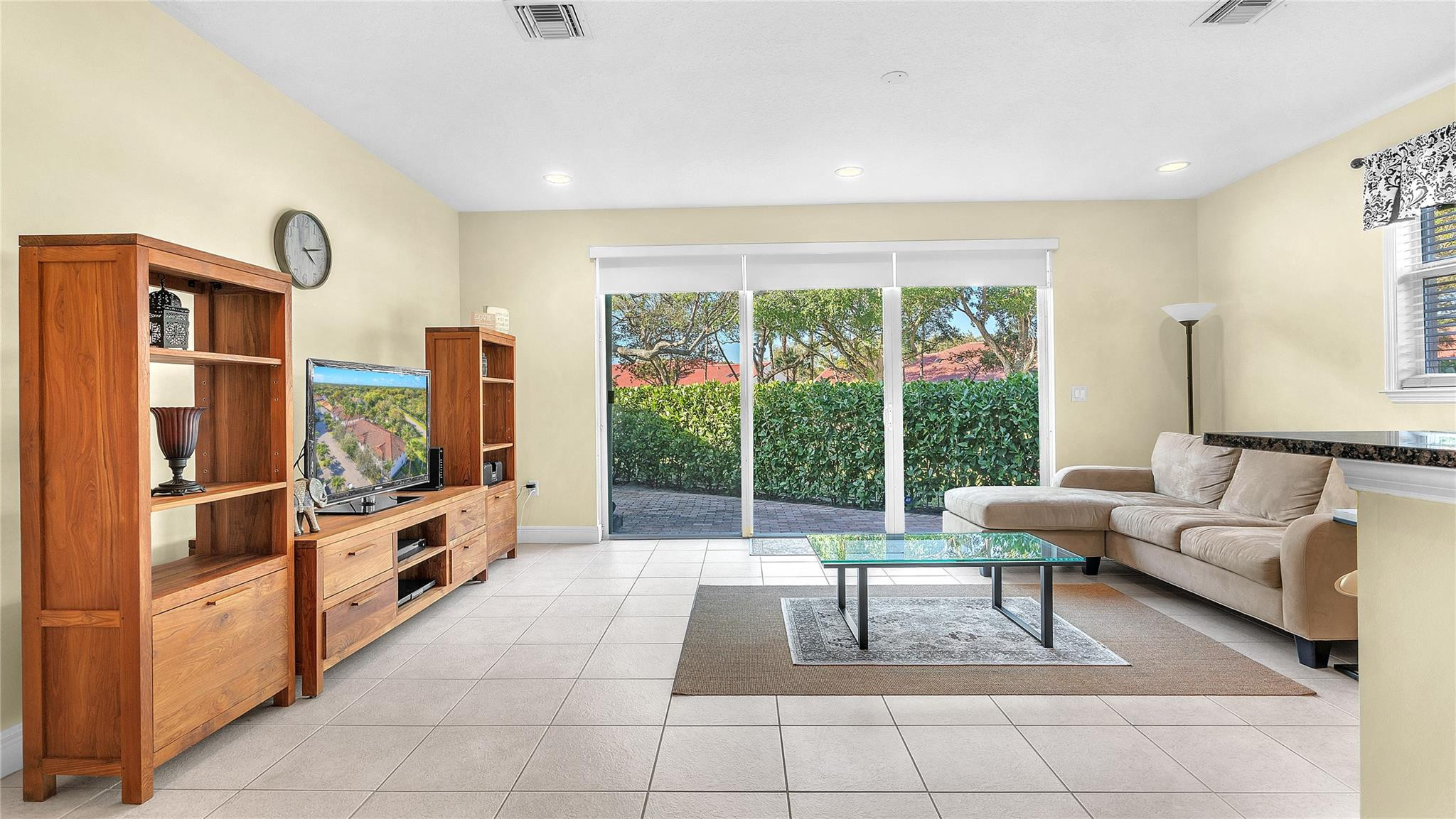 4088 W Palm Aire Drive 26, Pompano Beach Unit: 26