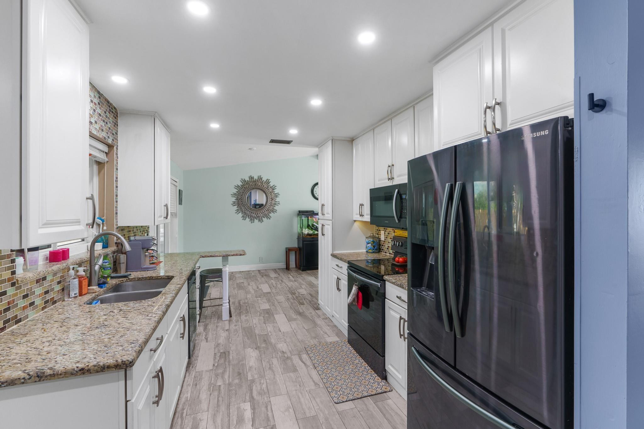 1480 SW 24th Ter