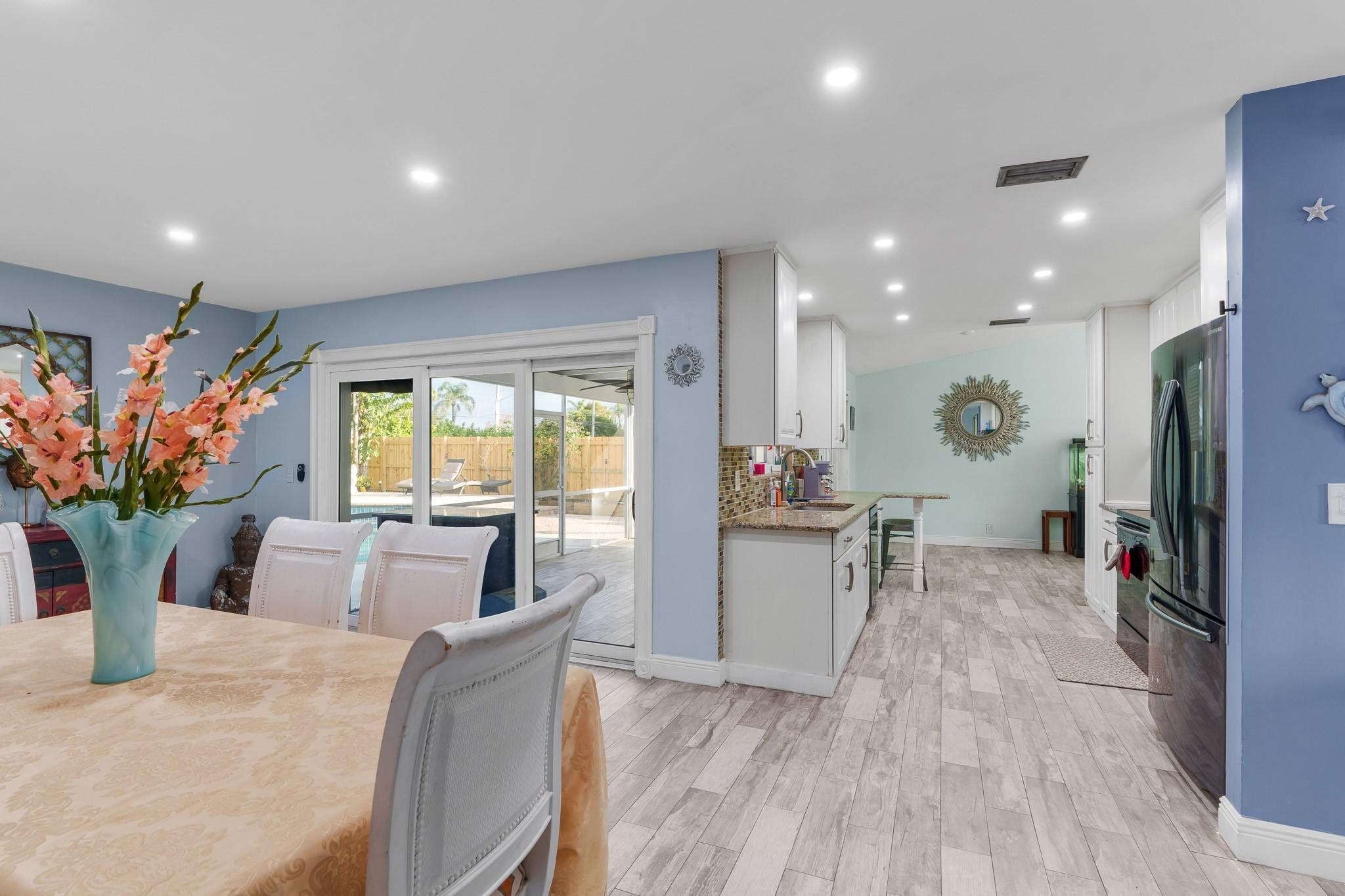 1480 SW 24th Ter