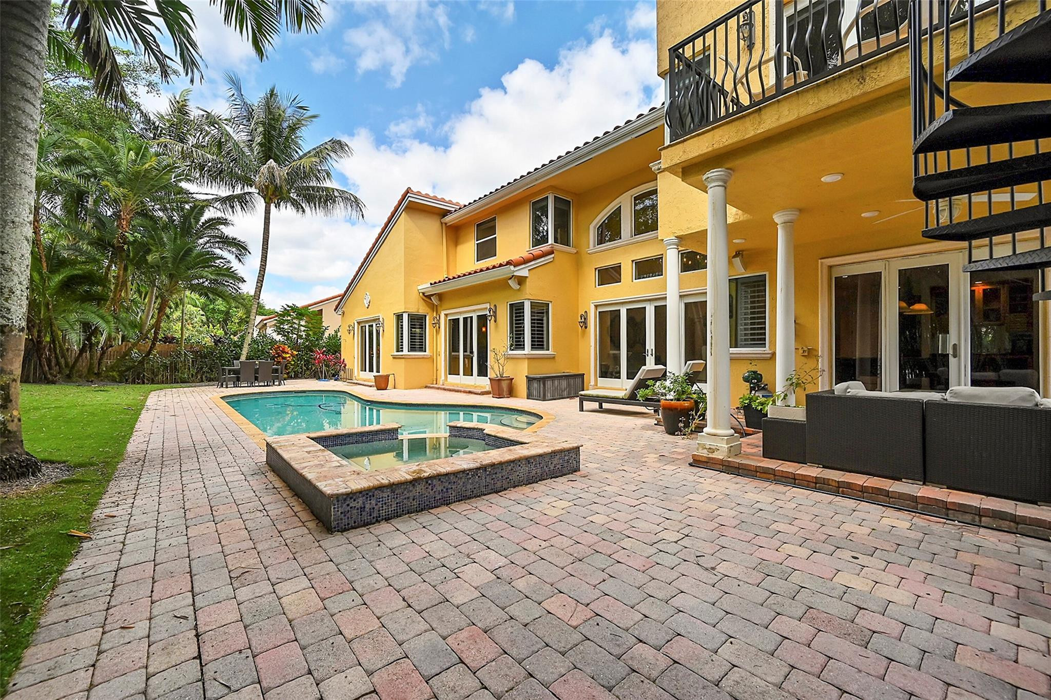 10840 Santa Fe Drive, Cooper City