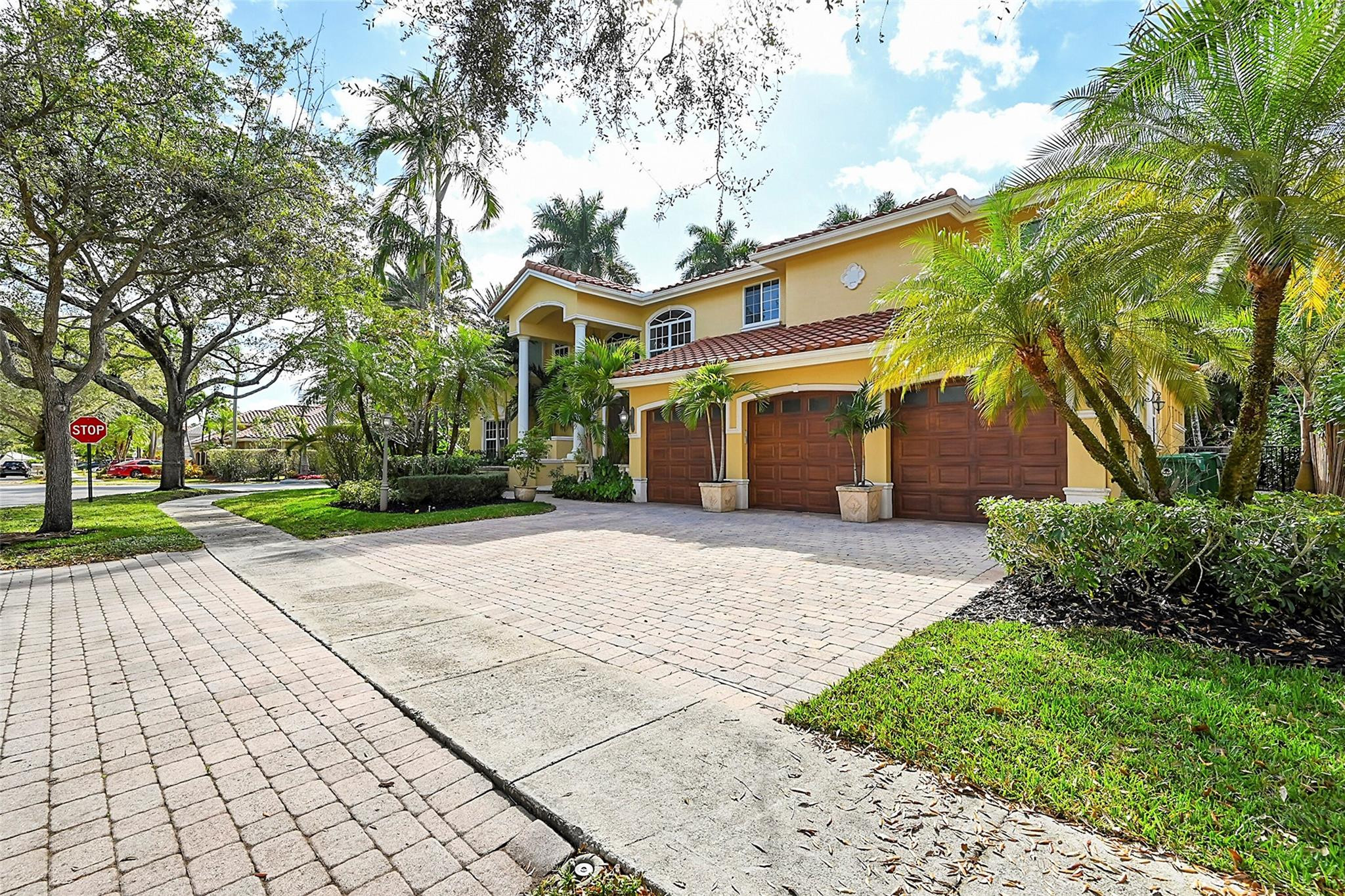 10840 Santa Fe Drive, Cooper City