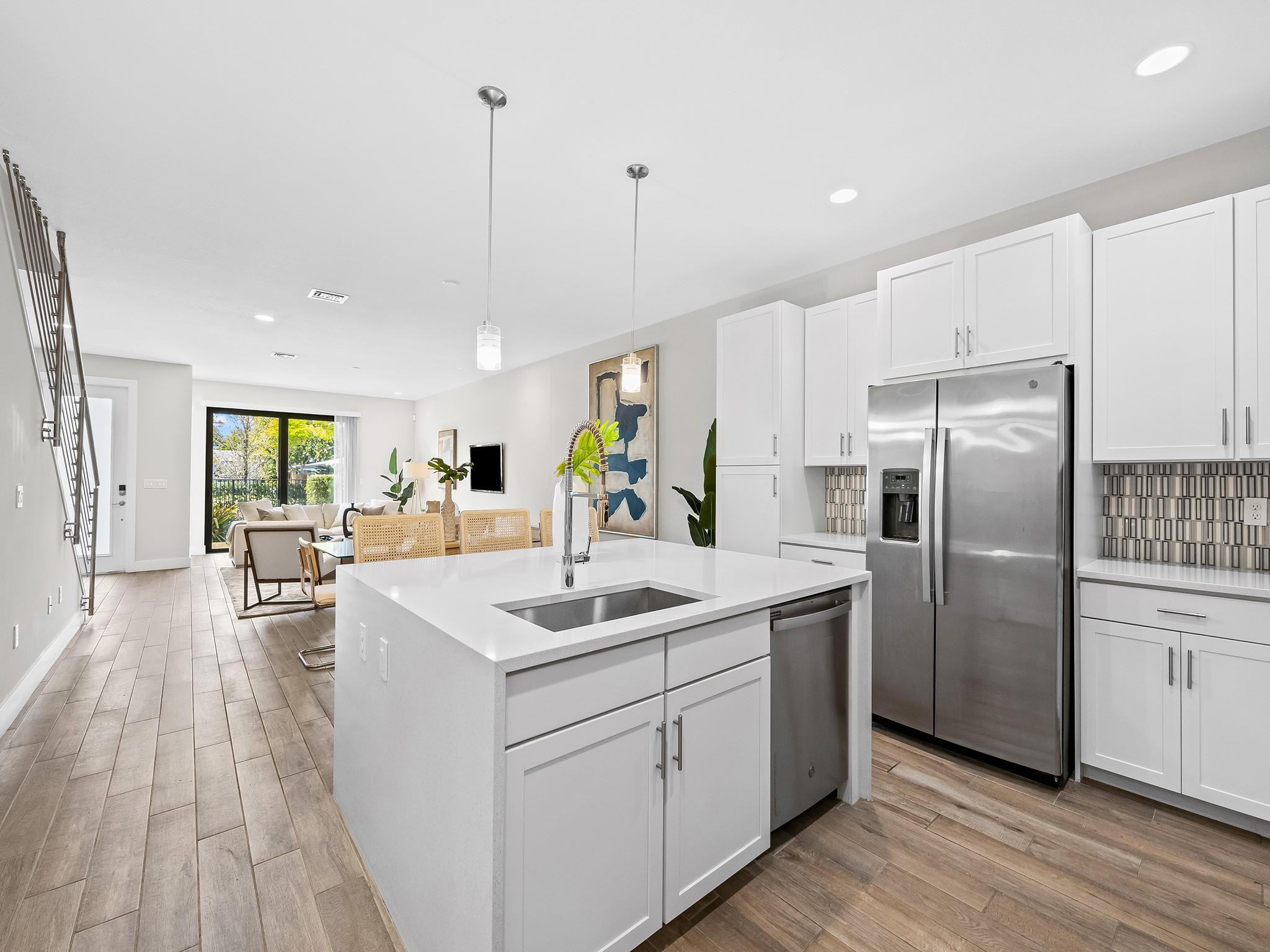 1406 SW 4th Ave 1406