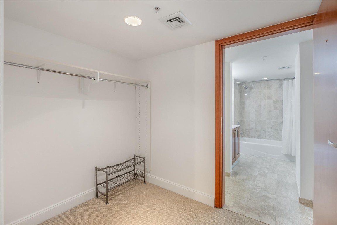 9499 Collins Ave 409