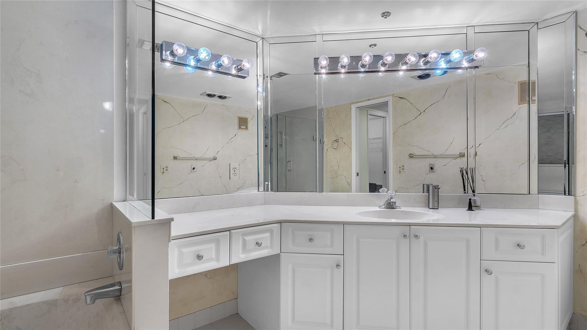 3503 Oaks Way 414, Pompano Beach Unit: 414