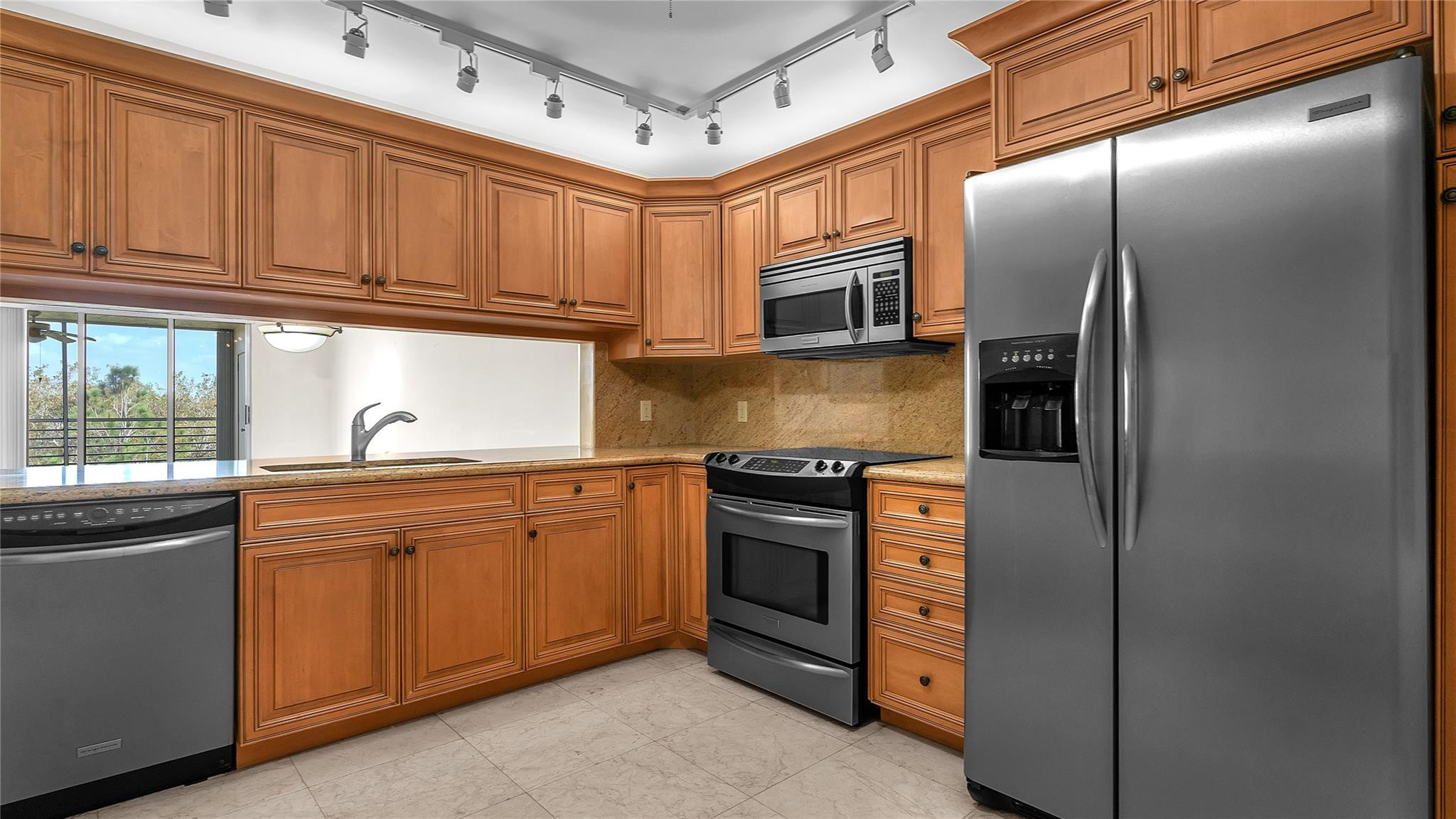 3503 Oaks Way 414, Pompano Beach Unit: 414