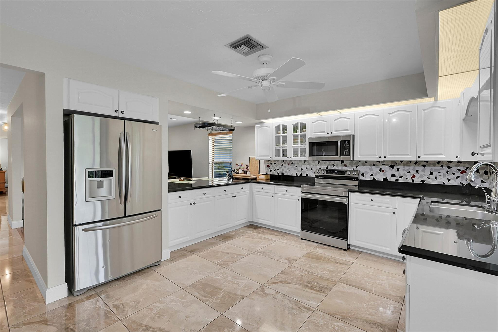 2318 SW 23rd Cranbrook Dr