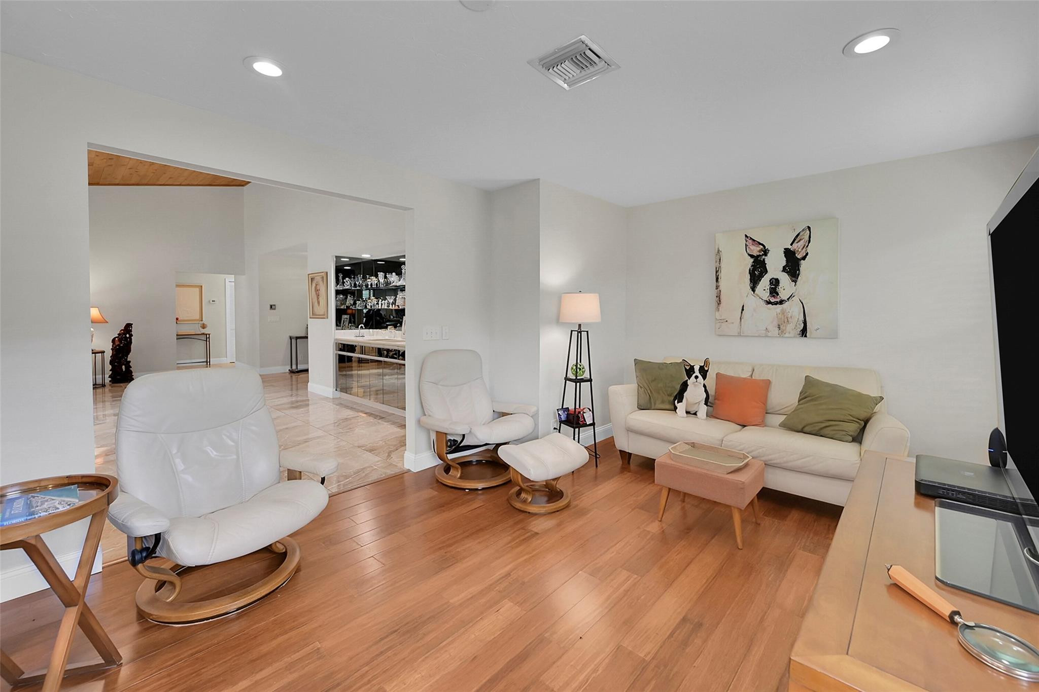 2318 SW 23rd Cranbrook Dr