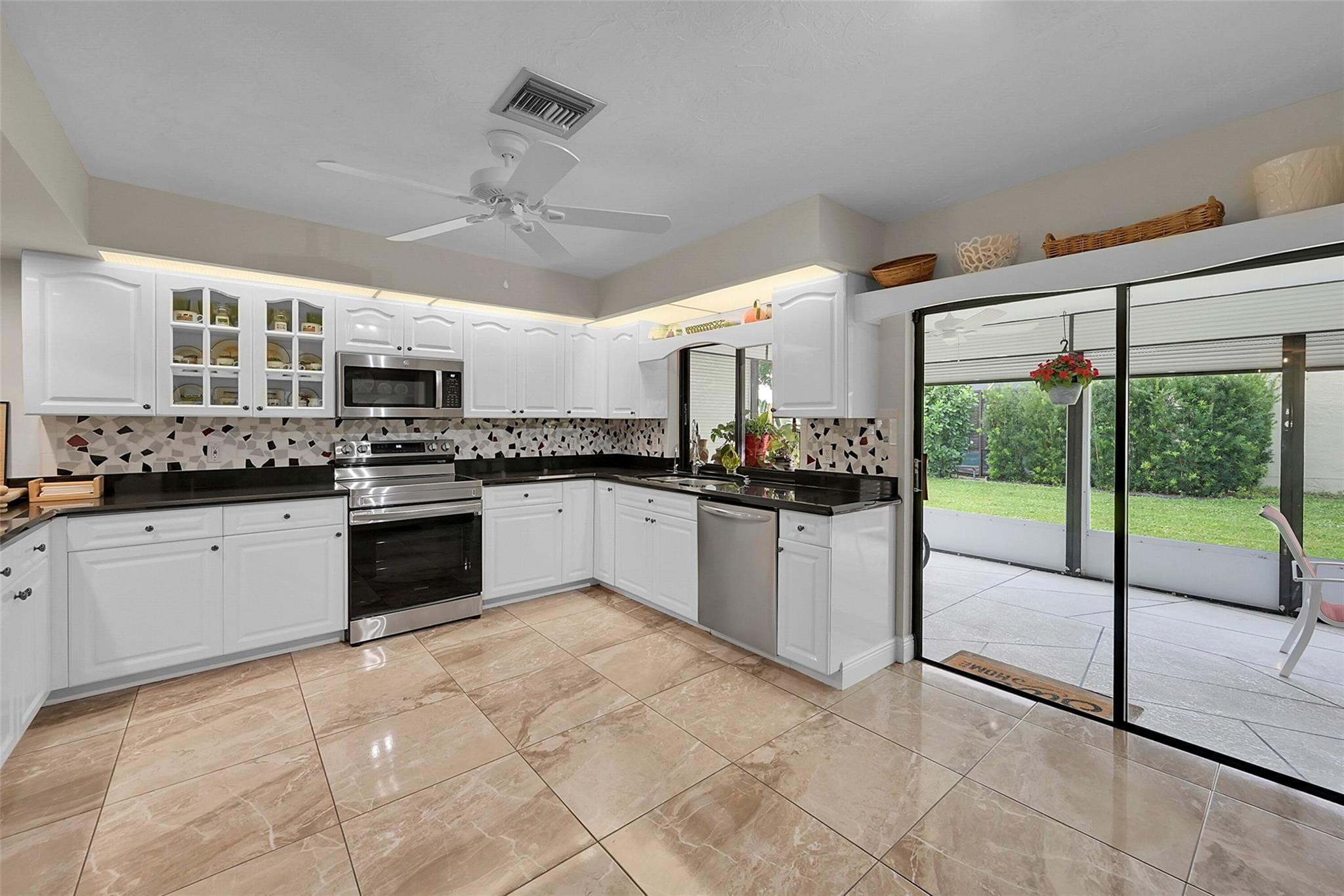 2318 SW 23rd Cranbrook Dr