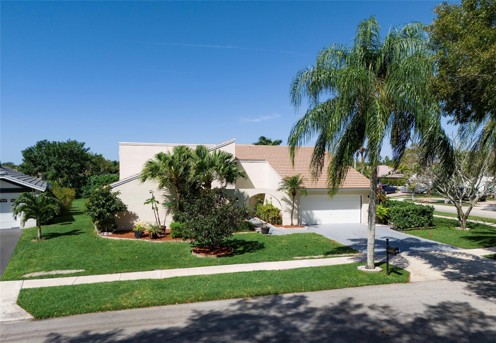 2318 SW 23rd Cranbrook Dr